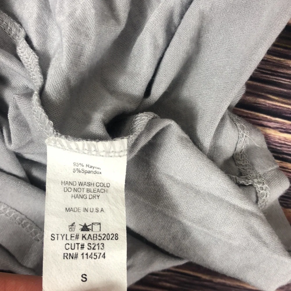 Pleione Artsy Neck Line Tank Top Gray Size Small - Picture 3 of 4